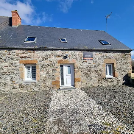 Holiday home Au Mont De La Rive #jaccuzi Et Mont-saint-michel #