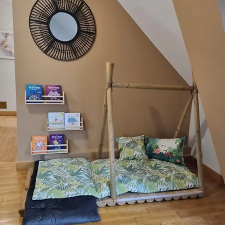 Au Mont De La Rive #jaccuzi Et Mont-saint-michel # Holiday home *
