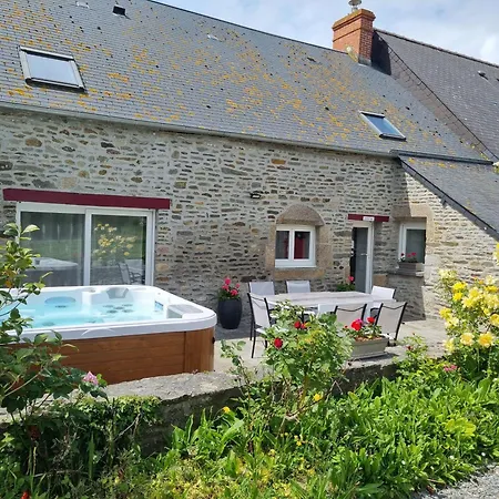 Au Mont De La Rive #jaccuzi Et Mont-saint-michel # *